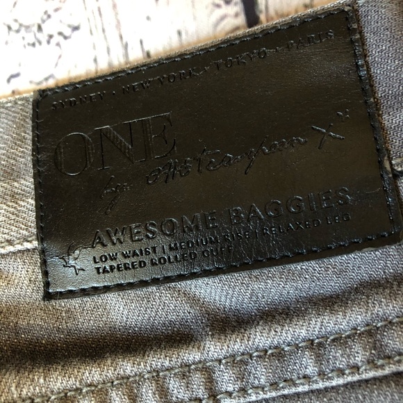 One Teaspoon destroyed Awesome Baggies - Picture 11 of 14